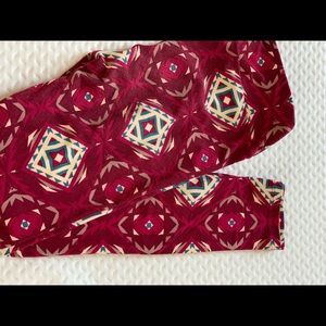 LulaRoe OS Leggings